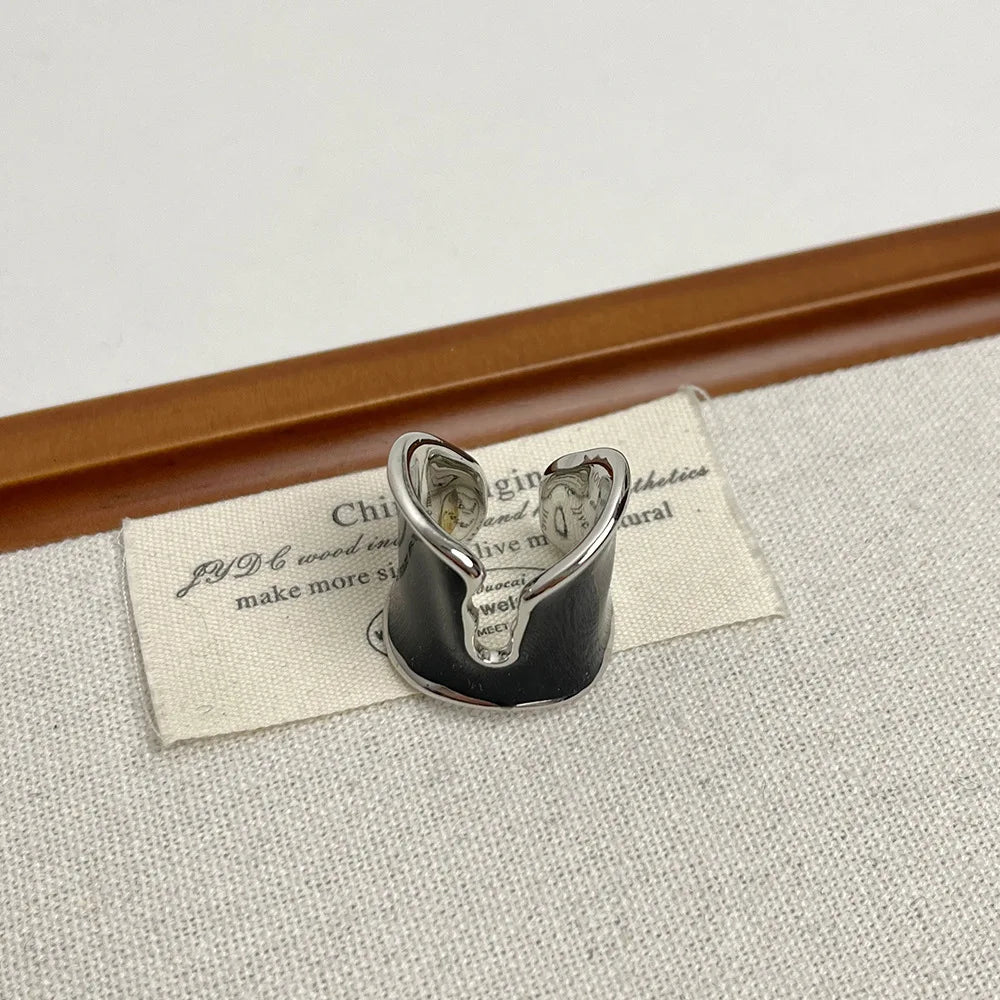 Retro Irregular Glossy Glazed Metal Open Ring for Women