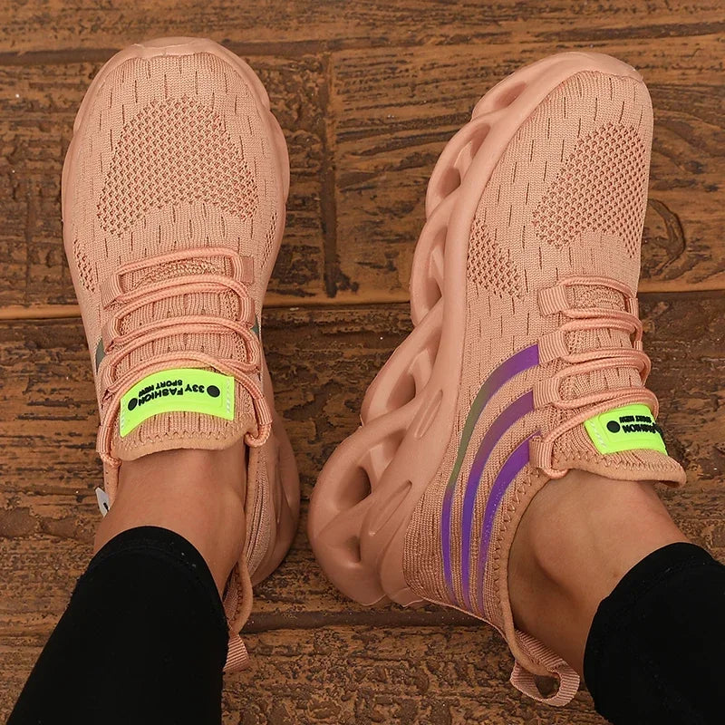 Women's Running Shoes 2025 Summer New Lightweight Mesh Breathable Running Shoes Shock-absorbing Soft Sole Fitness Women's Shoes