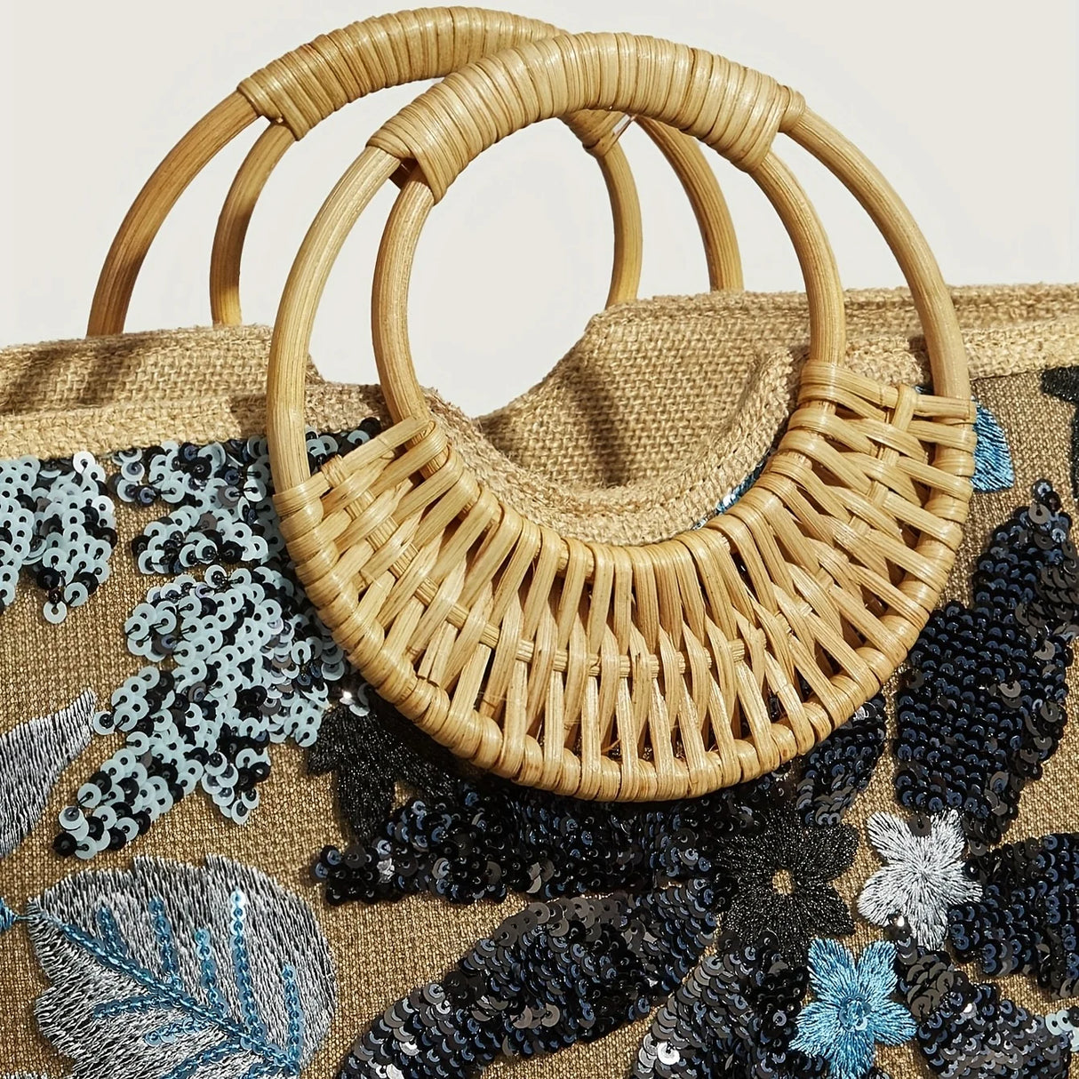 Women's Tote Bag Bead Flower Round Hand Weave Capacity Large Tote Bag Beach Bag