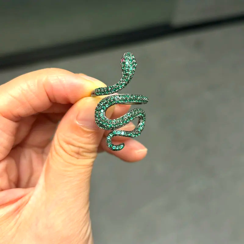 Fashion Adjustment  Green Snake Ring for Women