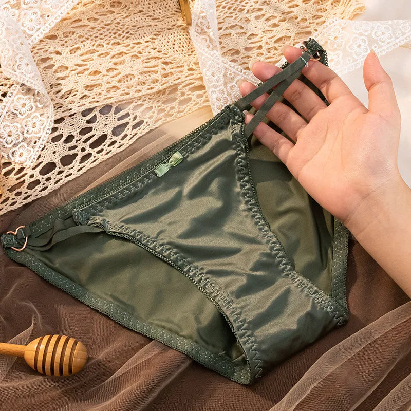 Women's panties Female Seamless Briefs Women Low Waist Breathable Comfortable Sexy Ladies   Breathable Briefs