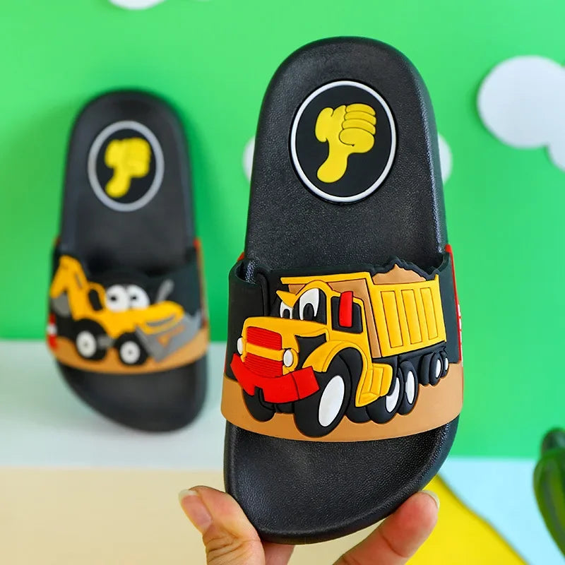 New2024 summer children slippers Kids shoes Cartoon  slippers Soft soled anti-skid sandals kids shoes zapatos niña chausson