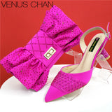 2025 Heel Shoes for Women Hollowed Out Embroidery Rhinestone Italian Design Green Color Pointed-Toe Shoes and Bags Set
