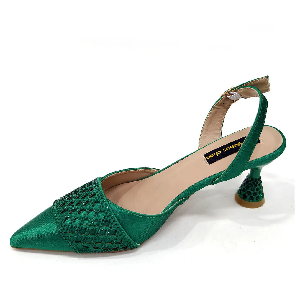 2025 Heel Shoes for Women Hollowed Out Embroidery Rhinestone Italian Design Green Color Pointed-Toe Shoes and Bags Set