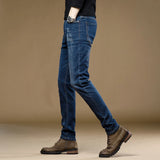 2025 new best-selling jeans for men in spring and summer, slim fit small leg pants for men, elastic straight leg pants for men