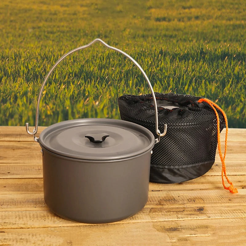 4L Outdoor Hanging Pot, Camping Picnic Large Soup Pot, Portable Cookware, Firewood Cooking Pot