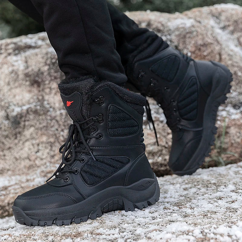New Warm Plush Snow Boots Men Lace Up Casual High Top Men's Boots Waterproof Winter Boots Anti-Slip Ankle Boots Army Work Boots