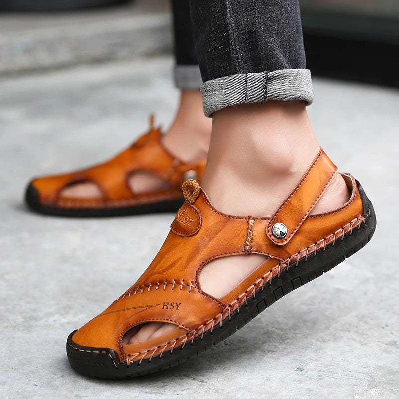 Summer Men's Sandals Men Leather Sandals Classic Roman Sandals Slipper Soft Outdoor Sneakers Beach Rubber Men Trekking Sandals