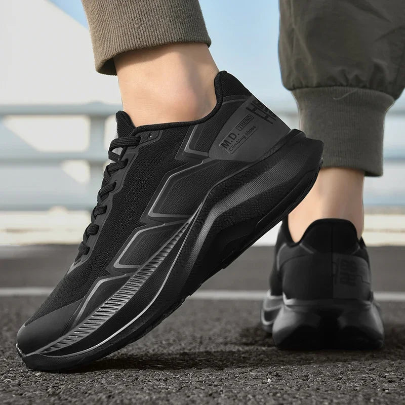 2025 New Running Shoes White Sports Shoes for Men Man Sneakers Fashion Men Footwear Outdoor Non-slip Gym Wear Resistant Marathon