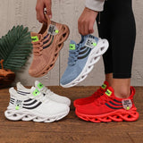Women's Running Shoes 2025 Summer New Lightweight Mesh Breathable Running Shoes Shock-absorbing Soft Sole Fitness Women's Shoes