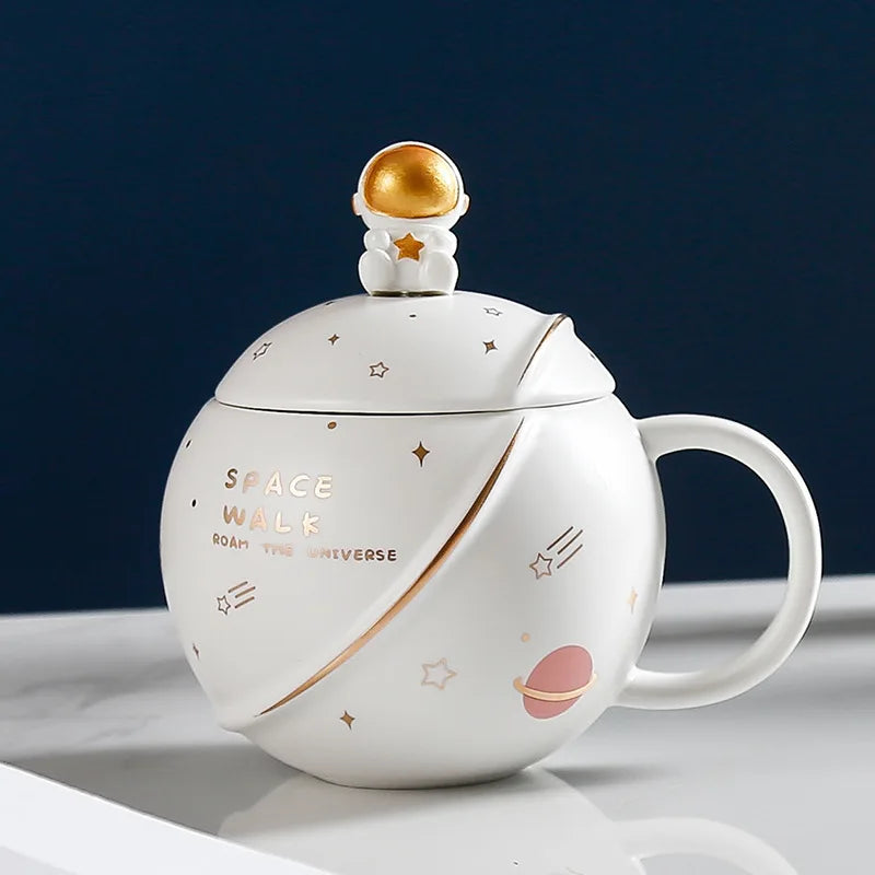Creative Cartoon Planet Mug Cute Astronaut Ceramic Mug Gift Souvenir Mug