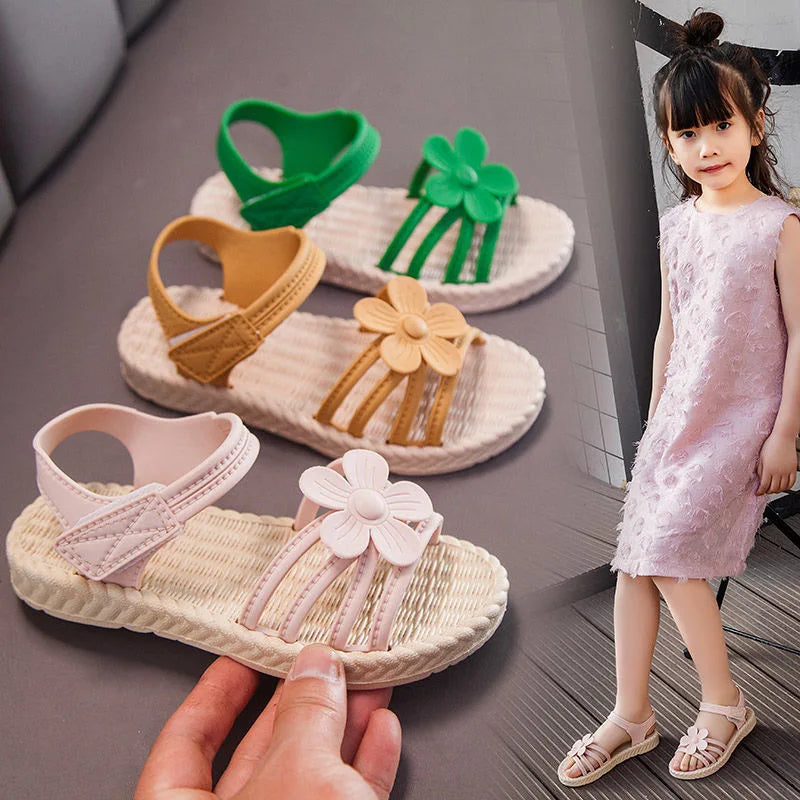 Girls' Sandals 2025 Summer New Style Children's Fashion Soft soled Princess Shoes Little Girls' Baby Shoes Versatile and Stylish