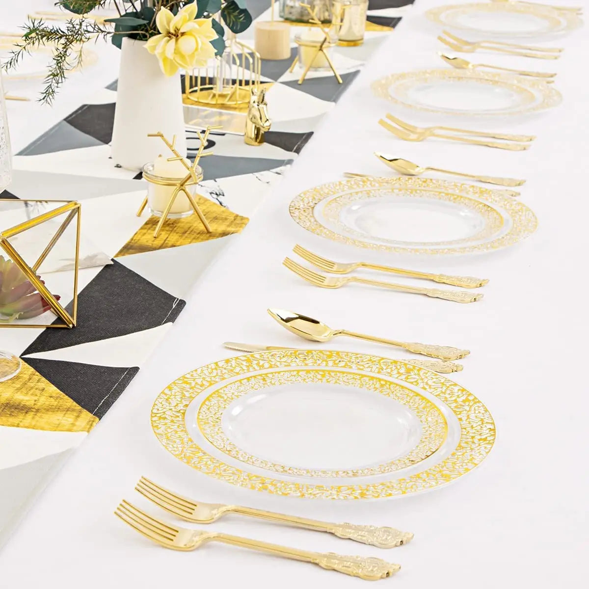 Gold Plastic Plates-Clear Plastic Party Plates, Premium Heavyweight Disposable Wedding Plates Dinner Plates Desser for holidays