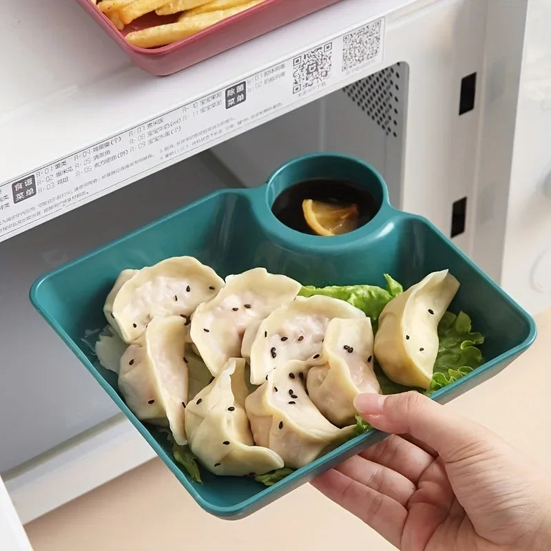 A set of 4 plastic platters, potato chip plates, sturdy snack plates, sushi plates, 7.3 '' X 6.6 '' restaurant plates