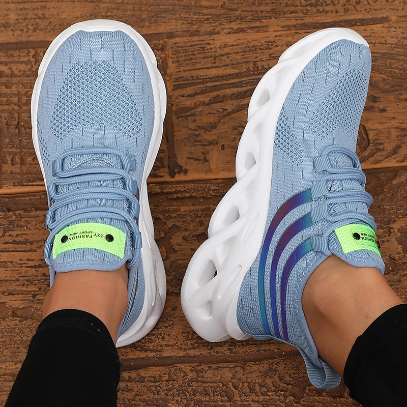 Women's Running Shoes 2025 Summer New Lightweight Mesh Breathable Running Shoes Shock-absorbing Soft Sole Fitness Women's Shoes