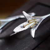 Female Fashion Vintage Blooming Flowers Two Tone Dangle Hanging Engagement Jewelry Earrings