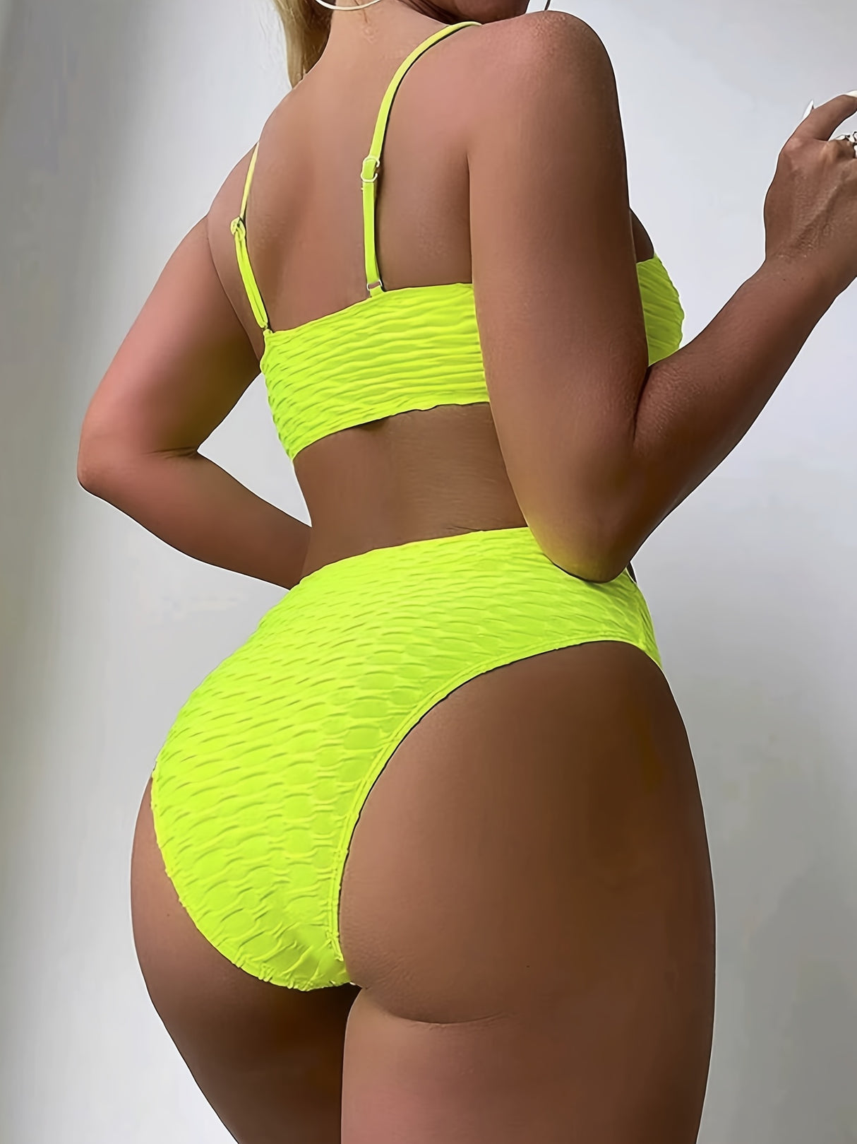 New Fashionable High-end Sexy Bikini Hot Spring Swimsuit For Women, European And American Beach Split Swimsuit For Women