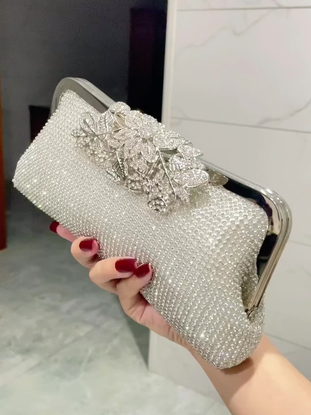 Luxurious Rhinestone Evening Clutch Bag - Small, Fashionable, Sparkling Purse for Weddings, Luxurious Dinners, and Formal Events - Elegant, Glamorous, and Eye-Catching Accessory for Women