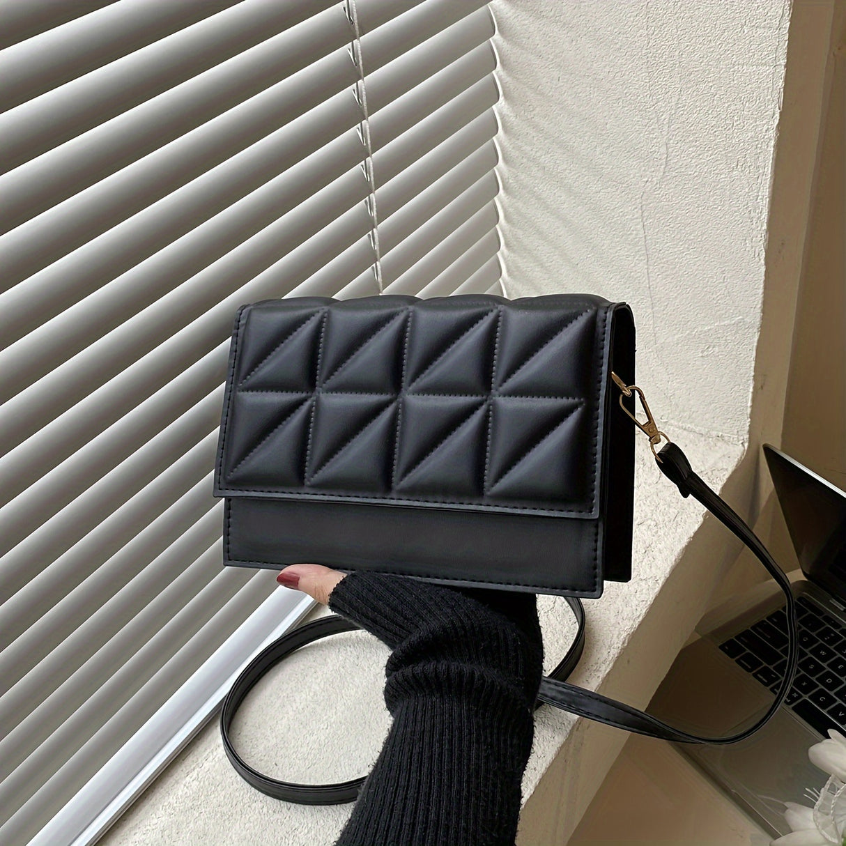Black Minimalist Mini Square Shoulder Bag, All-Match Argyle Pattern Flap Crossbody Bag For Women