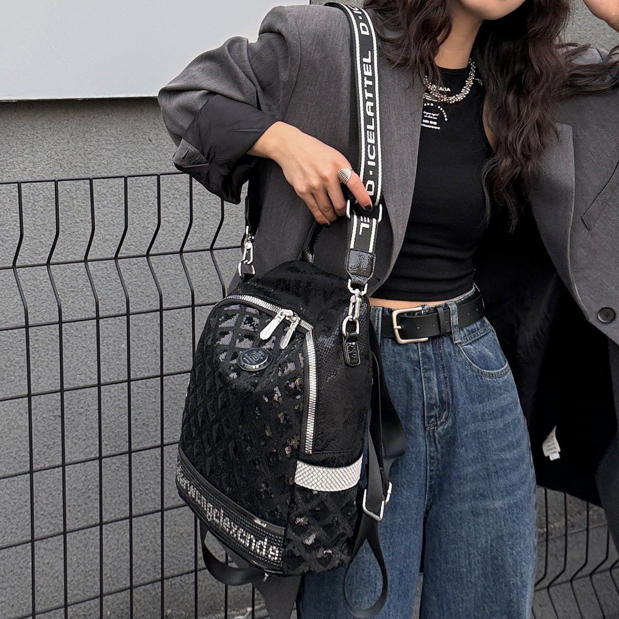 Fashion Sequin Women's Backpack - PU Leather, Large Capacity Casual Daypack with Adjustable Straps, Zip Closure, Polyester Lined, Solid Color, Guangzhou - Versatile Travel and School Bag