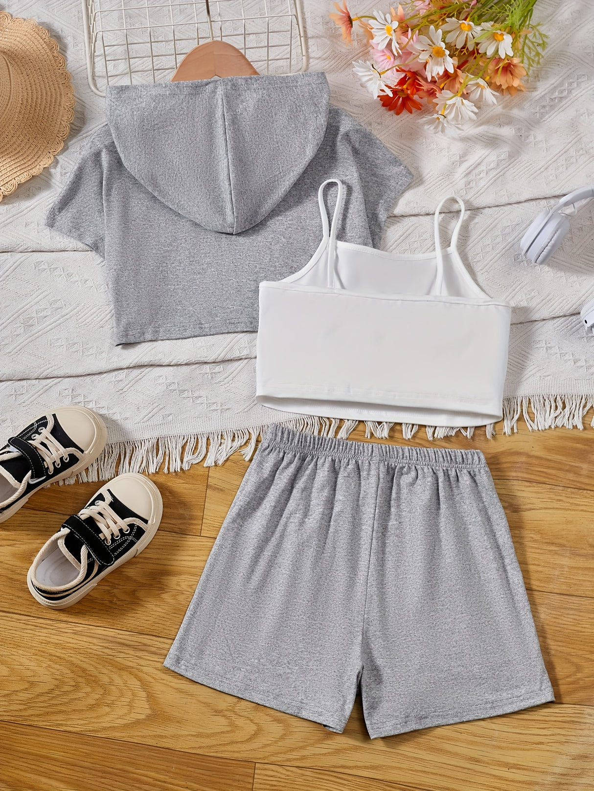 Girl's Stylish 3pcs, Hooded T-shirt & Camisole & Shorts Set, CALIFORNIA Patched Short Sleeve Top, Casual Outfits, Kids Clothes For Summer