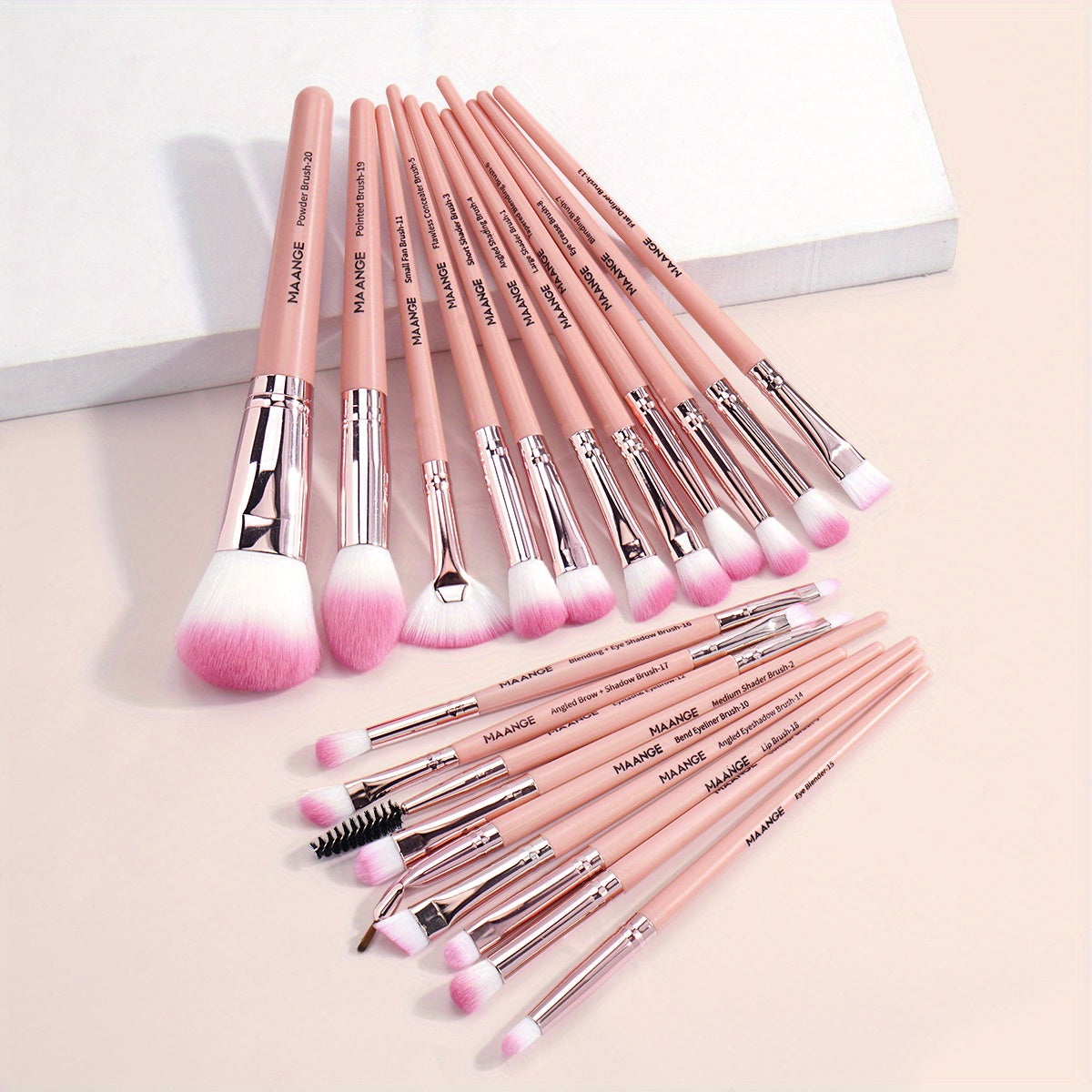 Makeup Brush Set, 20 Pcs Professional Makeup Brushes Foundation Eyeshadow Blush Brush, Travel Kabuki Blending Concealers Face Powder Eye Make Up Brushes Set Kit For Makeup Beginner Artist Lover