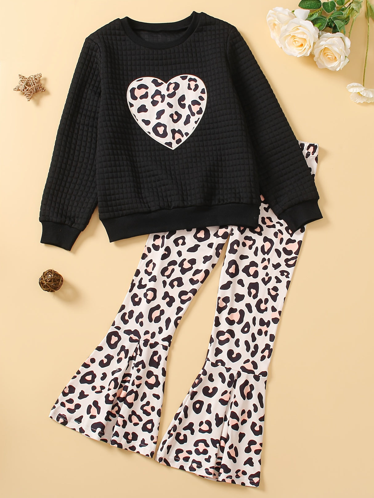 Girls 2pc, Leopard Print Heart Graphic Pullover + Leopard Print Flare Pants Kids Clothes For Fall (Random Leopard Pattern)