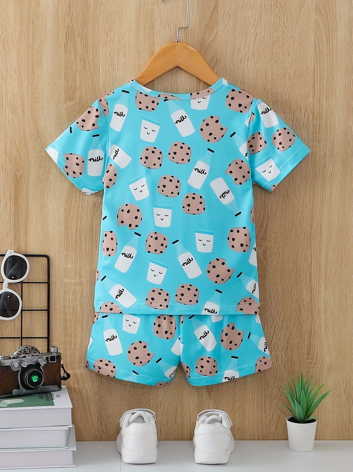 Boys Cartoon Biscuit And Milk Outfit Shorts & T-shirt Short Sleeves Crew Neck Casual Summer Kids Clothes