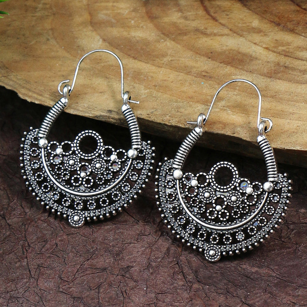 Boho Hollow Dangle Earrings - Vintage Ancient Silver U-Shaped Jewelry for Women