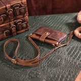 Exquisite Embossed Western Clutch Bag - Versatile Crossbody or Wristlet - Timeless Retro Style for Fashion-Forward Women
