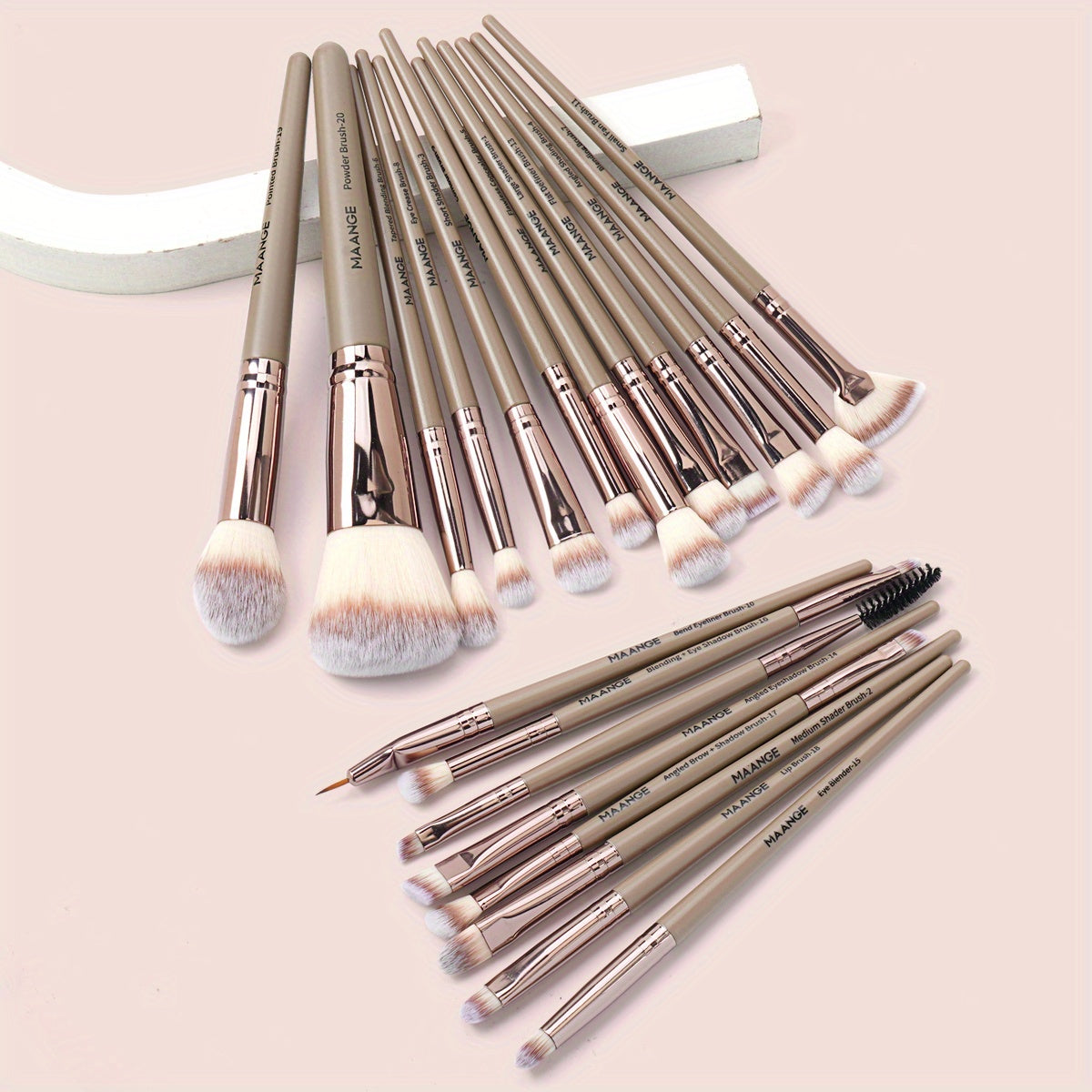 Makeup Brush Set, 20 Pcs Professional Makeup Brushes Foundation Eyeshadow Blush Brush, Travel Kabuki Blending Concealers Face Powder Eye Make Up Brushes Set Kit For Makeup Beginner Artist Lover