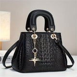 Luxurious PU Crocodile Print Tote Bag - Spacious Interior, Zipper Closure, Polyester Lining, Top Handle Satchel, Shoulder Bag, Crossbody Bag & Purse - Elegant Womens Fashion Handbag with Edge Painted Details