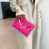 Luxury Envelope Clutch Bag - High-Quality PU Leather, Textured Wristlet with Eye-Catching Chevron Stitching, Sleek and Modern Design, Fashionable Evening Purse for Women