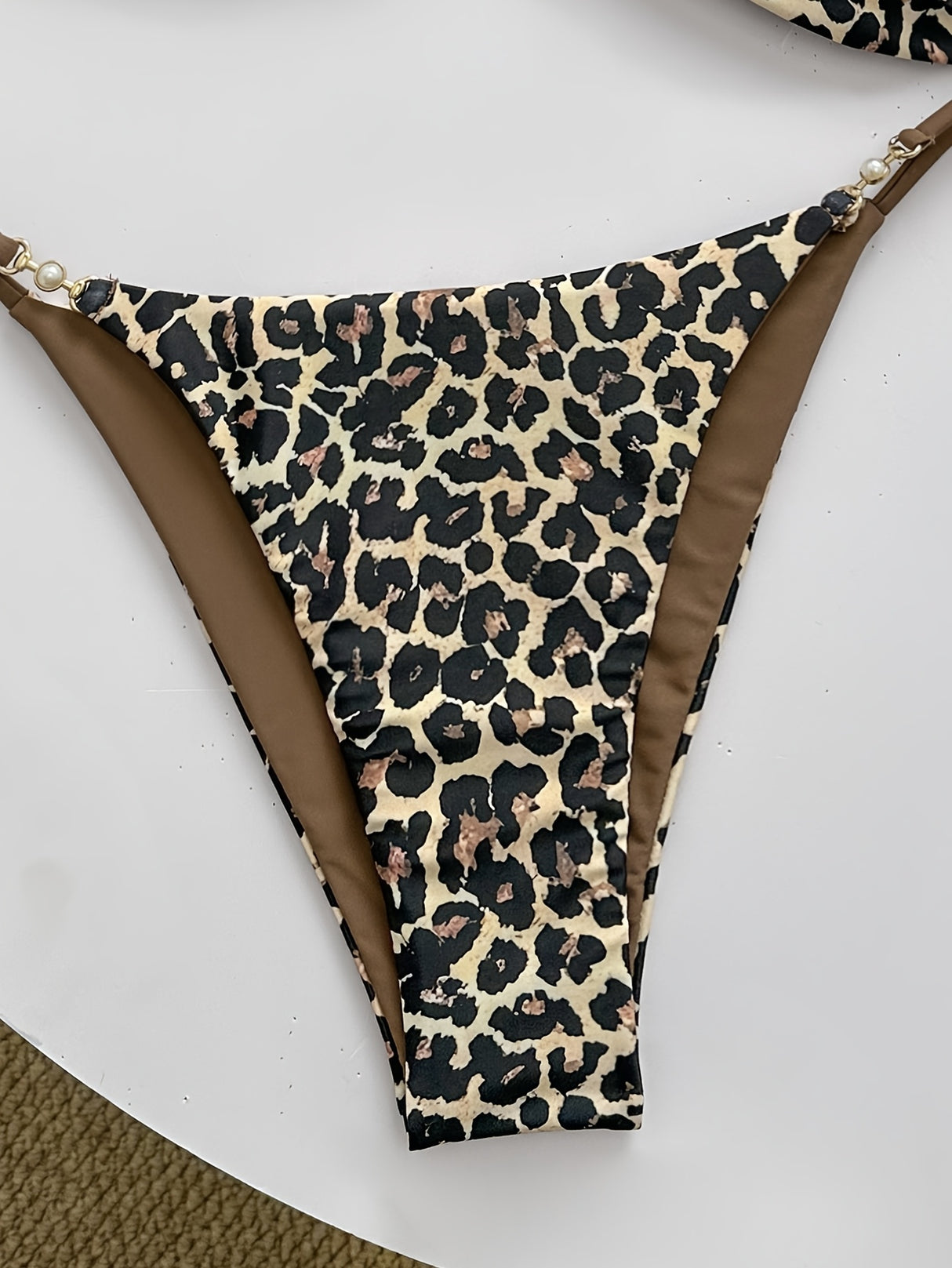 New Women's Leopard Print Lace Up Pearl Button Bikini Two-piece Beach Vacation Sexy Swimsuit for Women